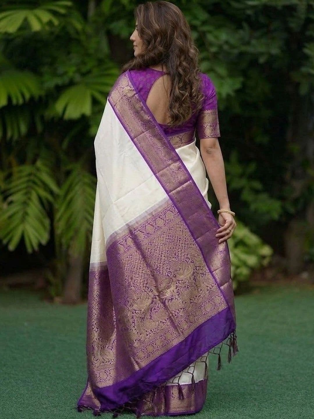 MITAL ENTERPRISE Women Woven Design Zari Art Silk Saree thumbnail 4