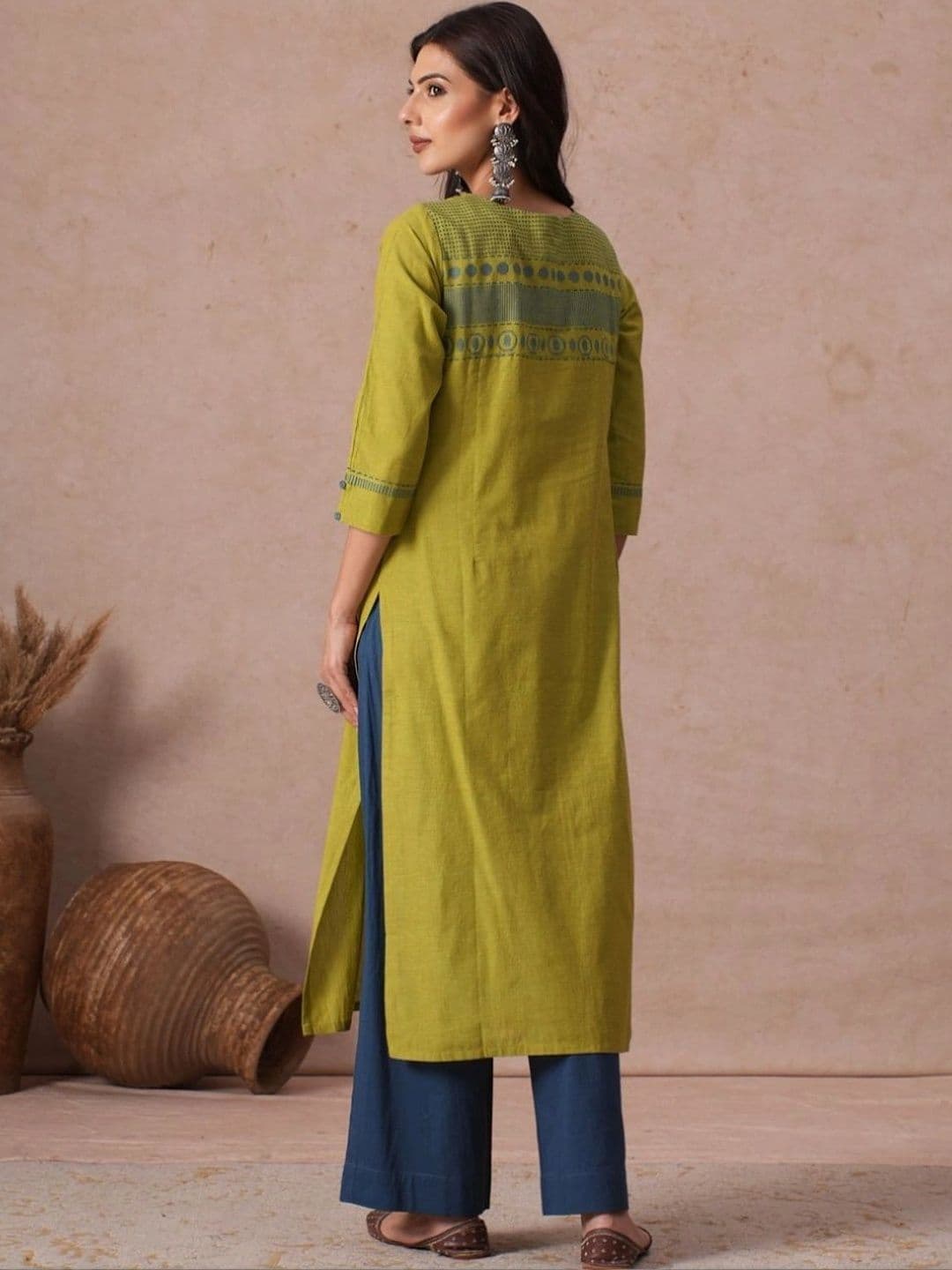 KAMI KUBI Women Ethnic Motifs Mirror Work Kurta thumbnail 5