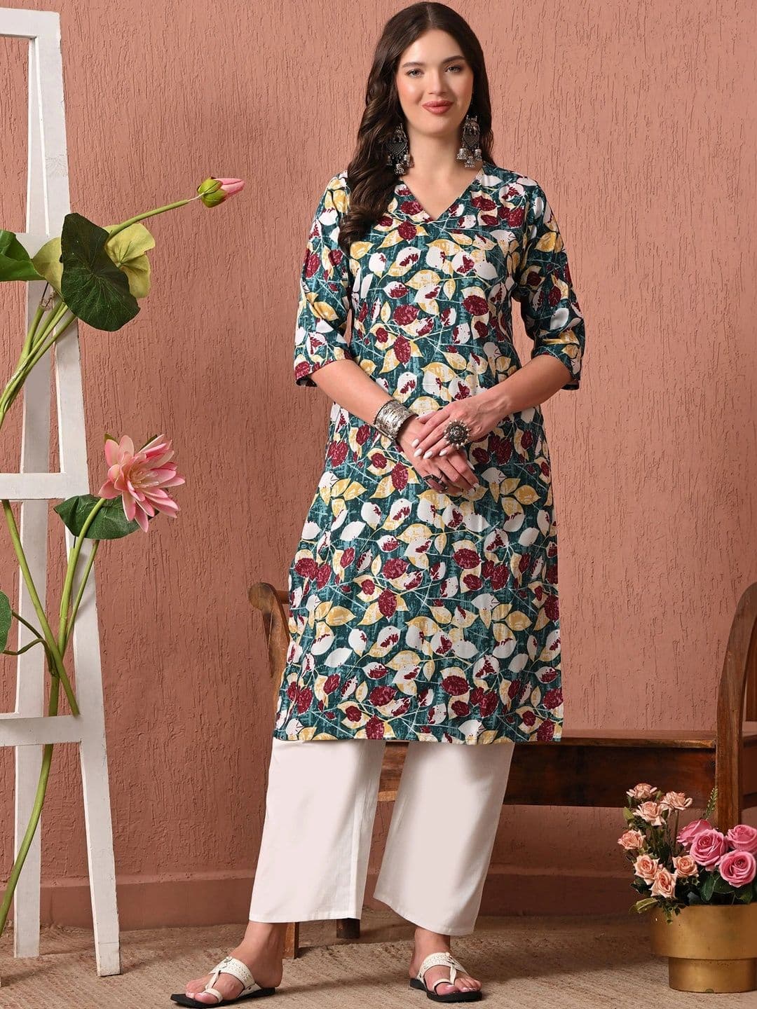 Sangria Women Floral Printed Floral Kurta - view 1