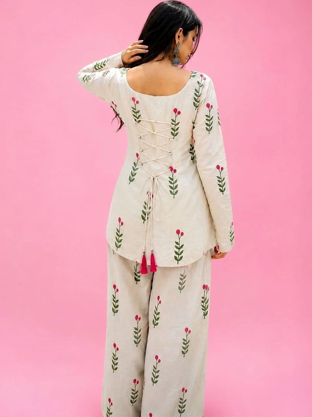 Shrivani Women Floral Printed Regular Pure Cotton Kurta with Palazzos & With Dupatta thumbnail 7