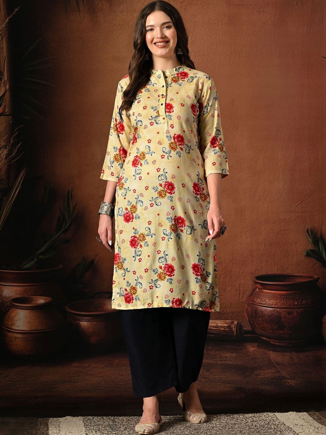 Sangria Women Floral Printed Floral Kurta - view 1