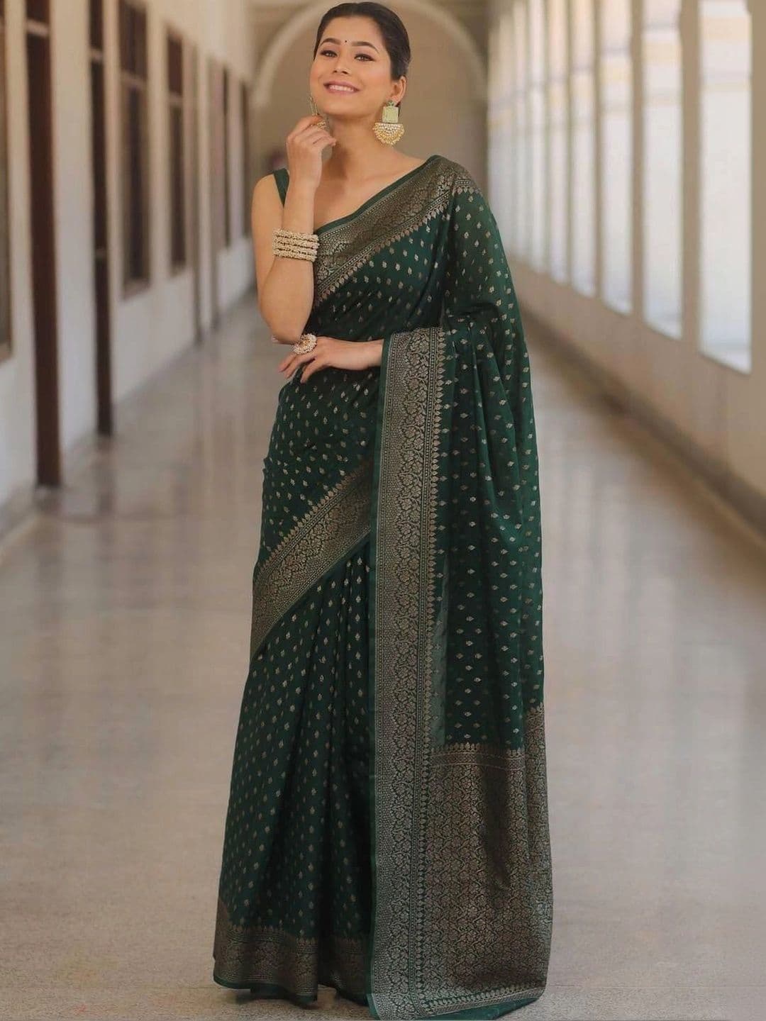 Anokhi Attire Woven Design Zari Art Silk Banarasi Saree thumbnail 2