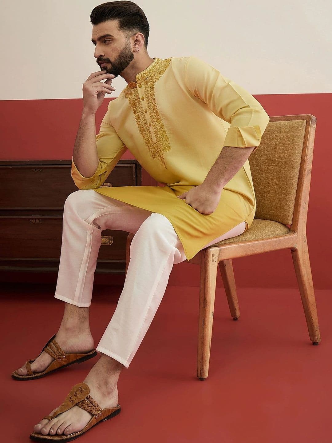 House of Pataudi Men Ethnic Motifs Embroidered Thread Work Kurta thumbnail 6