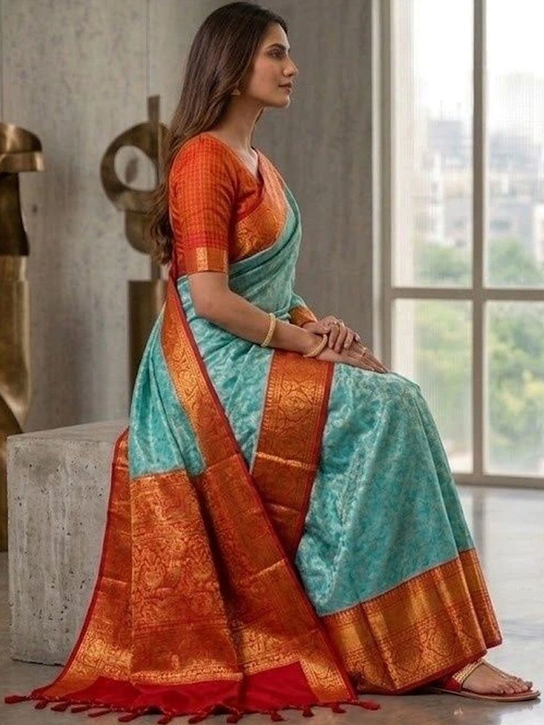 MITAL ENTERPRISE Woven Design Zari Art Silk Saree thumbnail 2