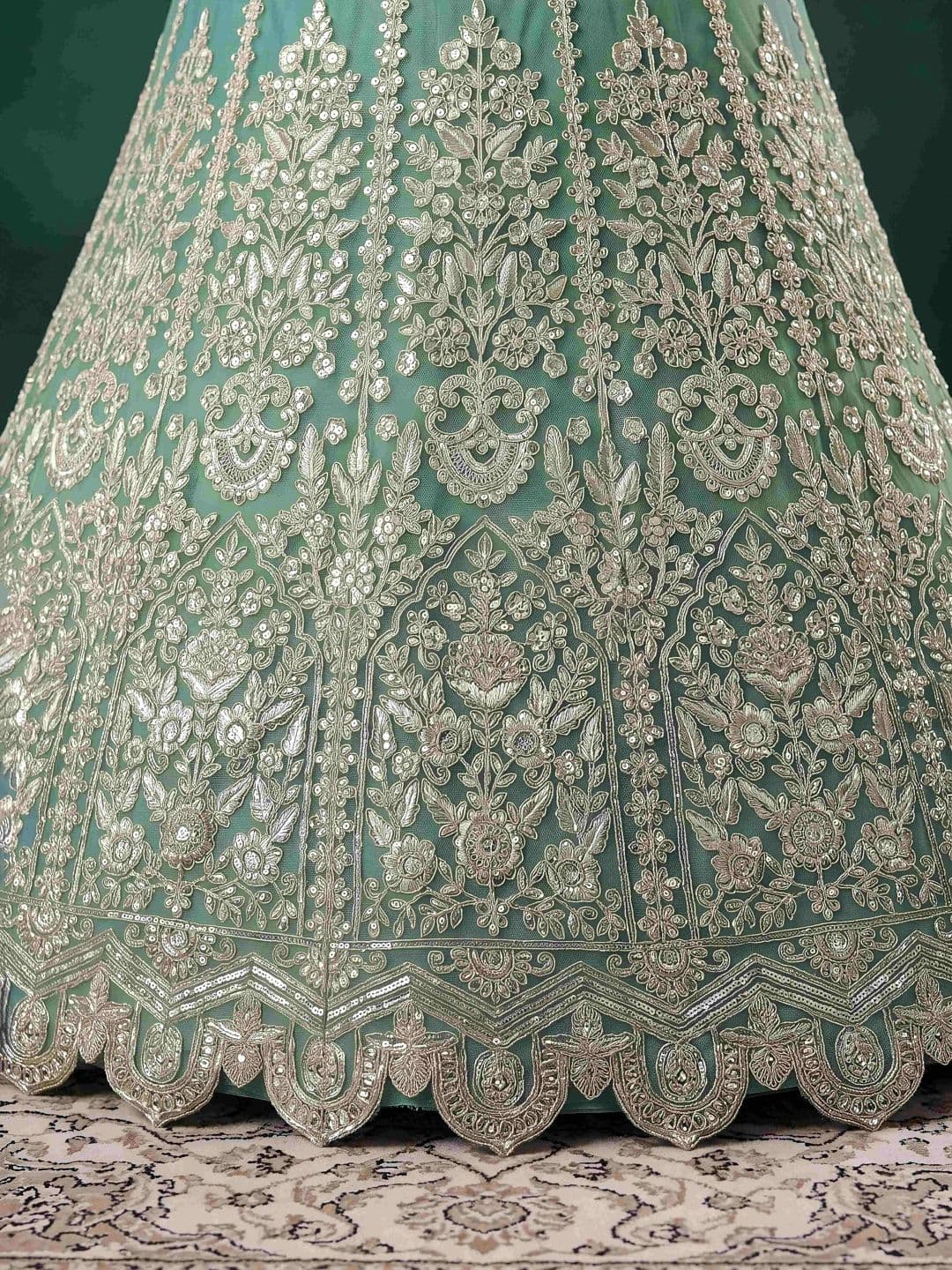 Zeel Clothing Embroidered Sequinned Semi-Stitched Lehenga & Unstitched Blouse With Dupatta thumbnail 6