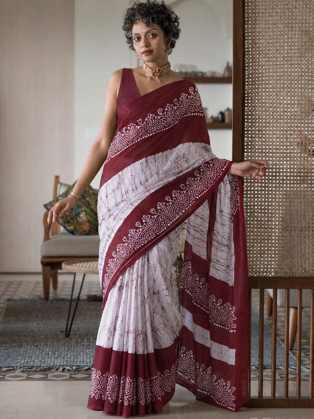 Lovwear Batik Pure Cotton Handloom Ikat Saree - view 1