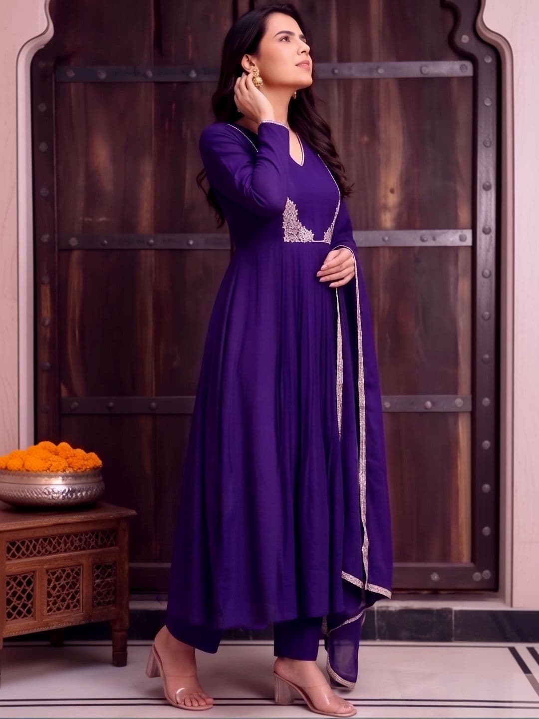 Zoomera Women Ethnic Motifs Embroidered Empire Chanderi Silk Kurta with Trousers & With Dupatta thumbnail 2