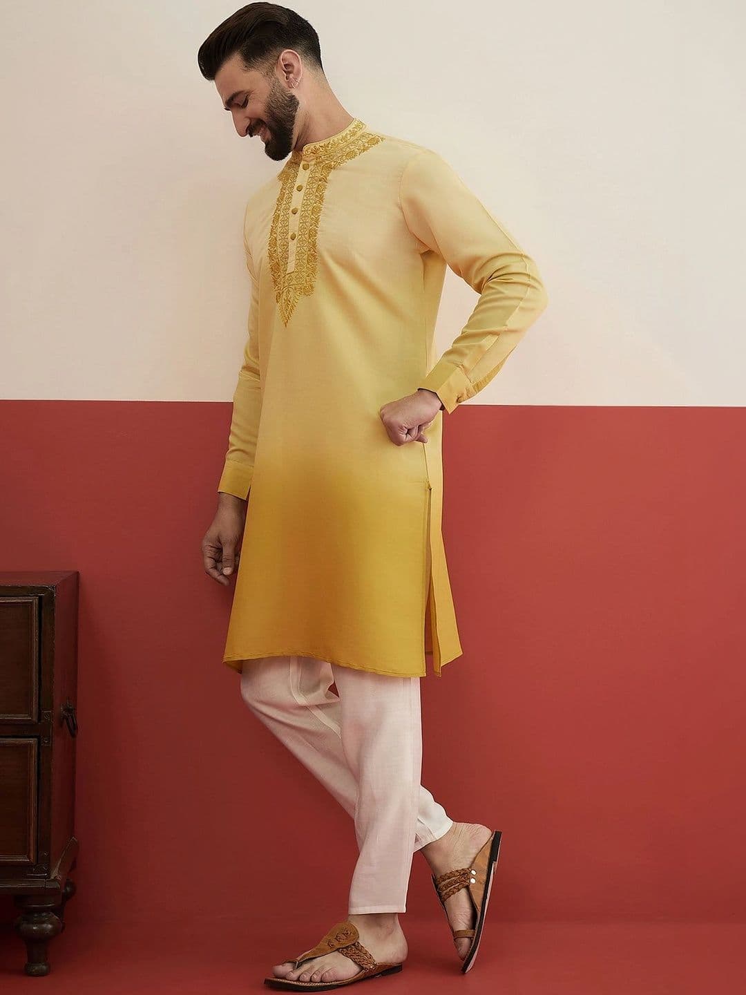House of Pataudi Men Ethnic Motifs Embroidered Thread Work Kurta thumbnail 4
