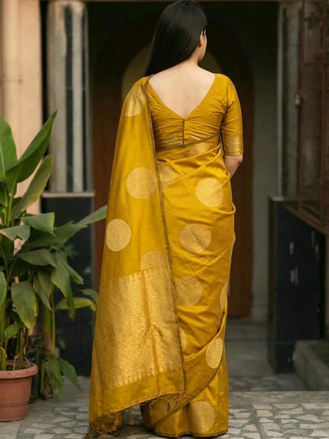 MITAL ENTERPRISE Zari Art Silk Saree thumbnail 2