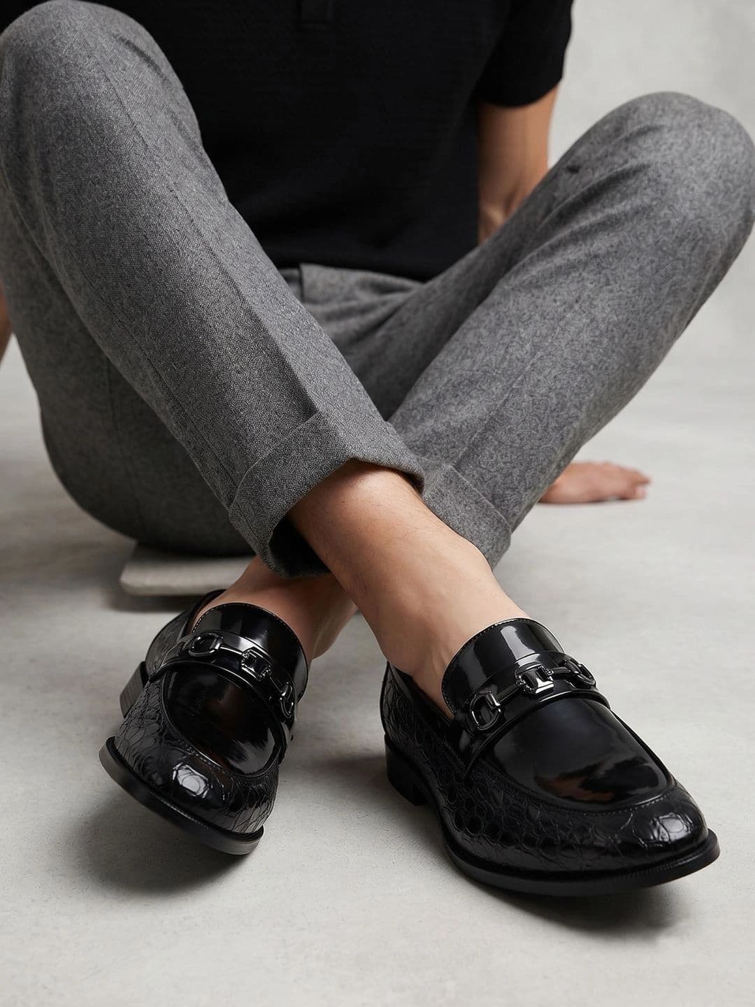 HERE&NOW Men Textured Pointed Toe Slip-On Formal Loafers Shoes thumbnail 2
