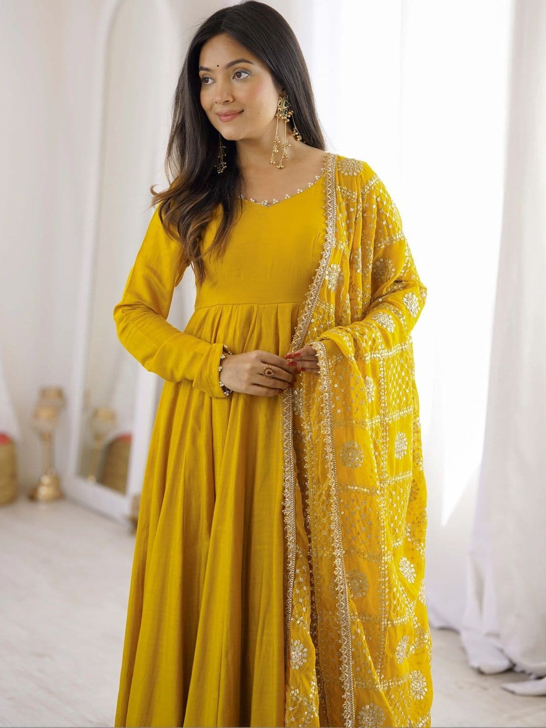 HERE&NOW Women Empire Kurta with Pyjamas & With Dupatta thumbnail 4