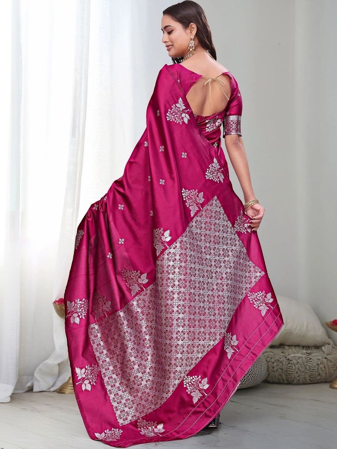 KALINI Woven Design Zari Silk Blend Saree thumbnail 6
