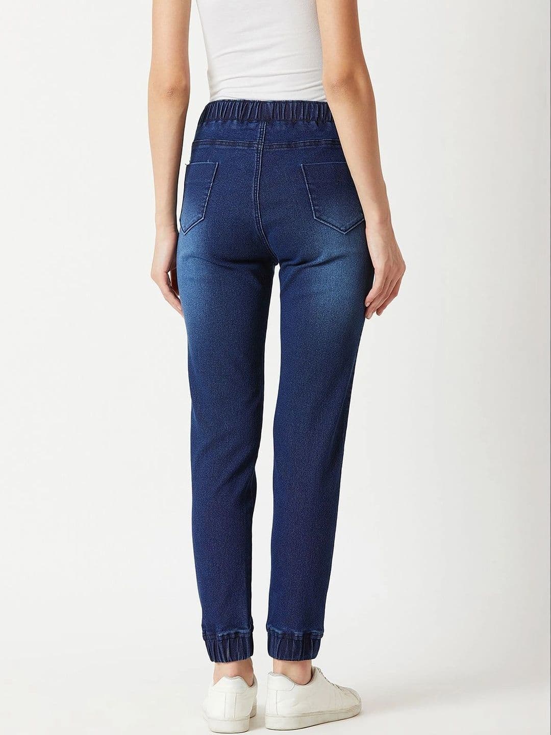 Mast & Harbour Women Regular Fit Mid-Rise Cuffed Hem Stretchable Jeans thumbnail 5