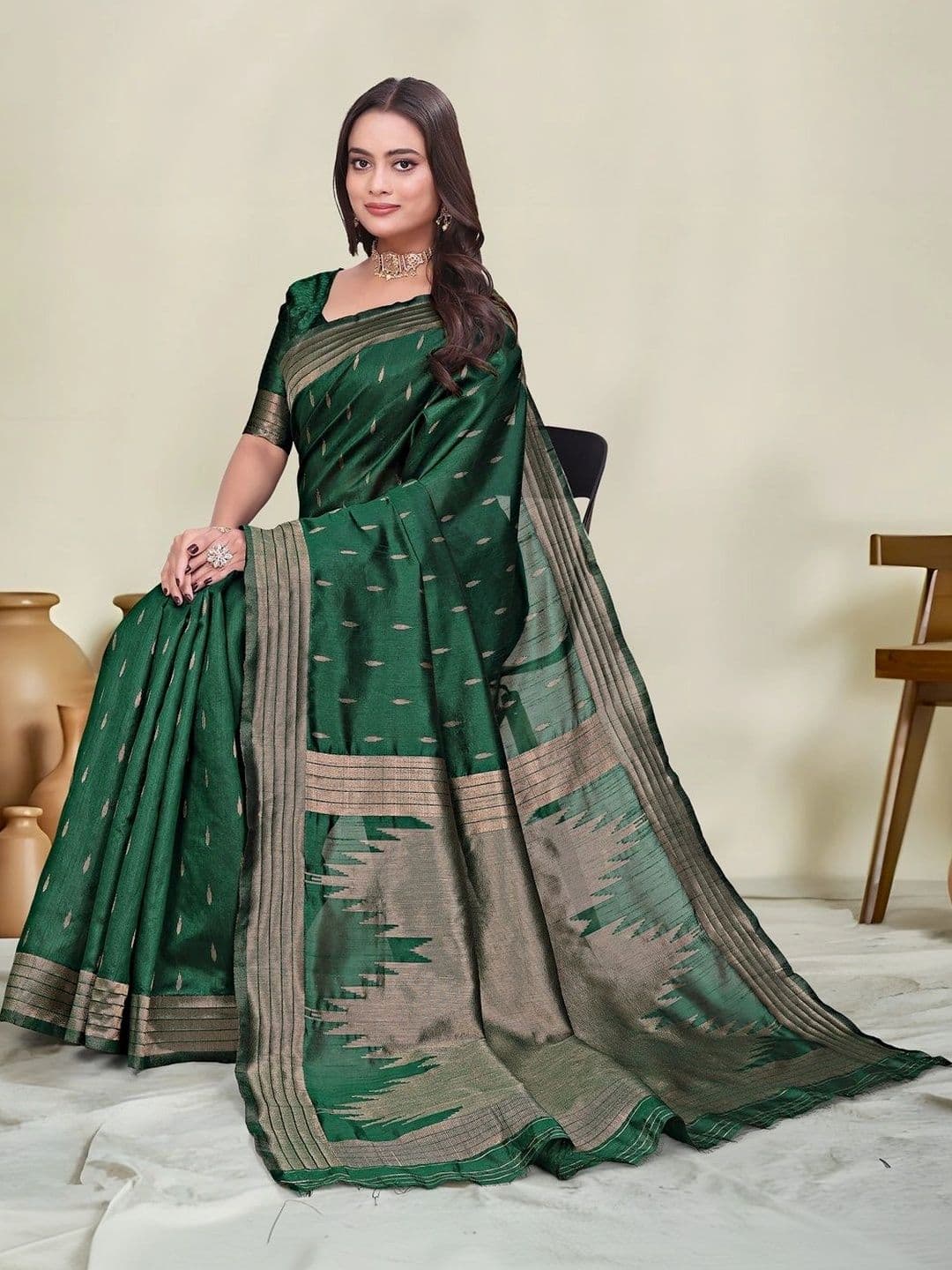KALINI Woven Design Zari Silk Blend Saree thumbnail 7