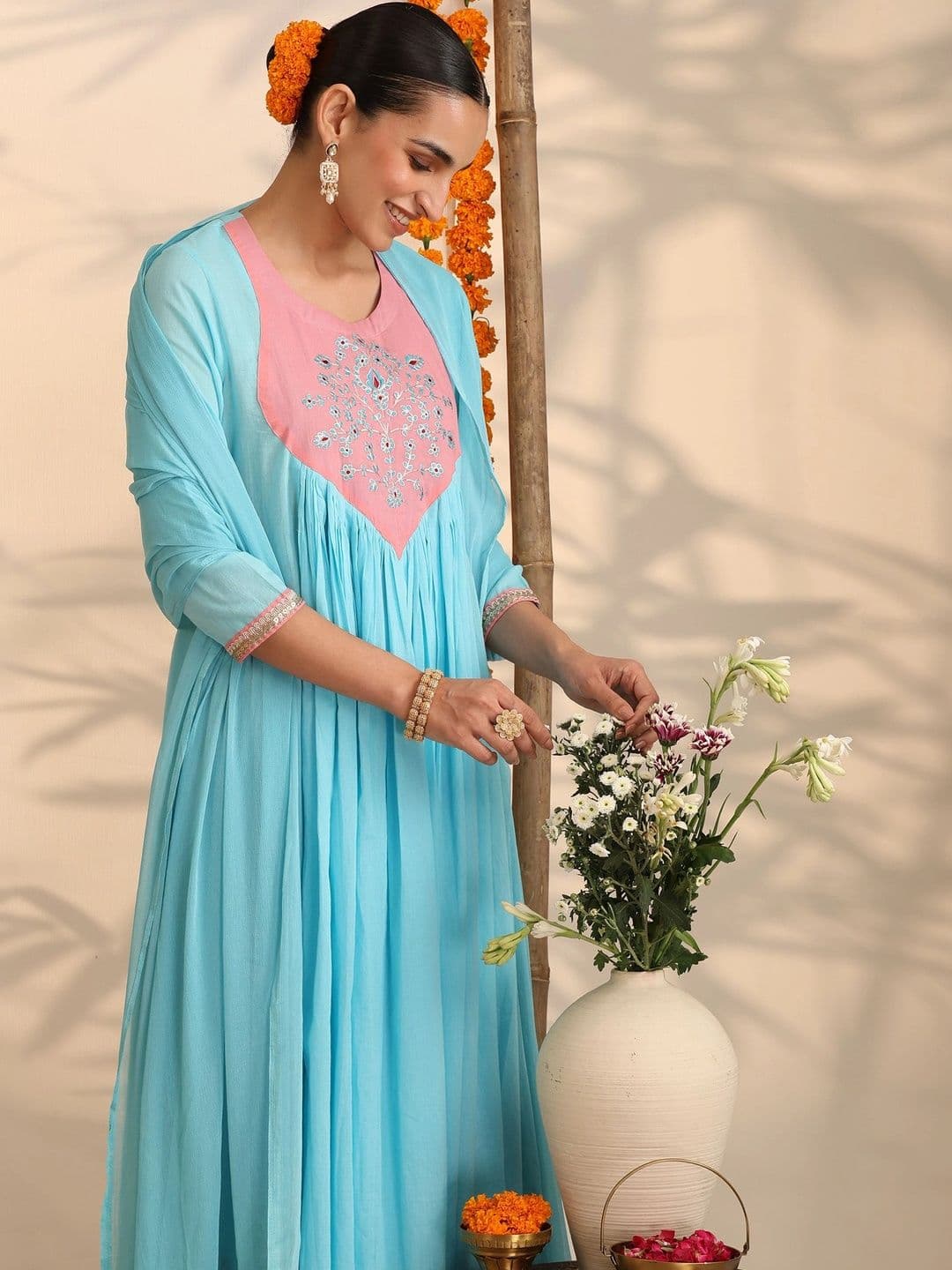 Khushal K Women Ethnic Motifs Embroidered Empire Thread Work Pure Cotton Kurta with Palazzos & With Dupatta thumbnail 7