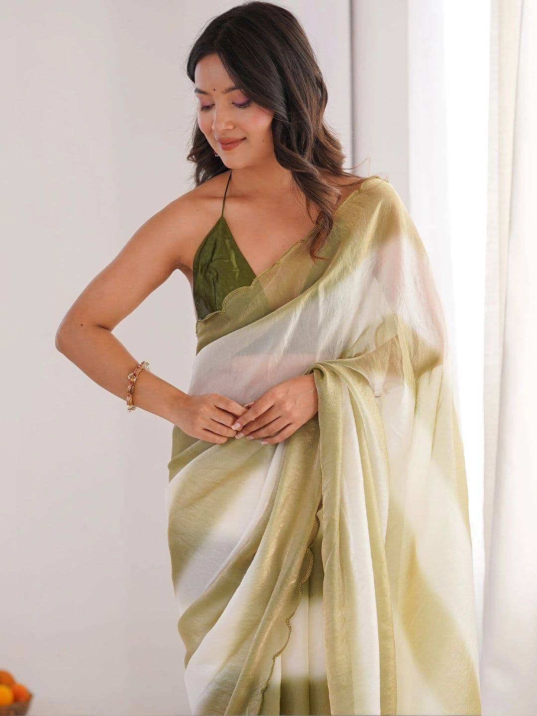 Nayanthara Trends Tie and Dye Satin Designer Saree thumbnail 3