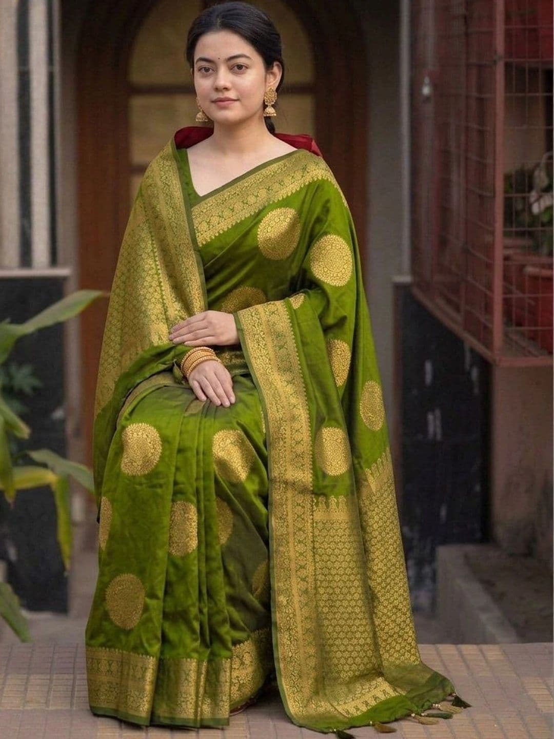 MITAL ENTERPRISE Zari Art Silk Saree thumbnail 3