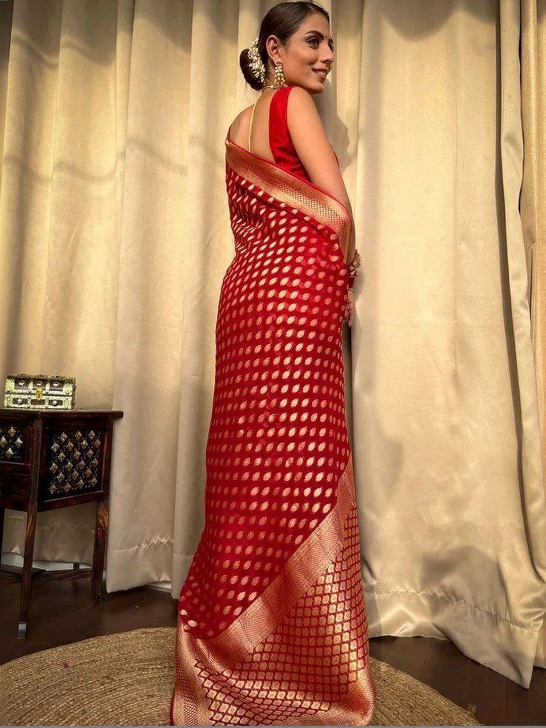 House Of Nazakat Woven Design Zari Art Silk Banarasi Saree thumbnail 2