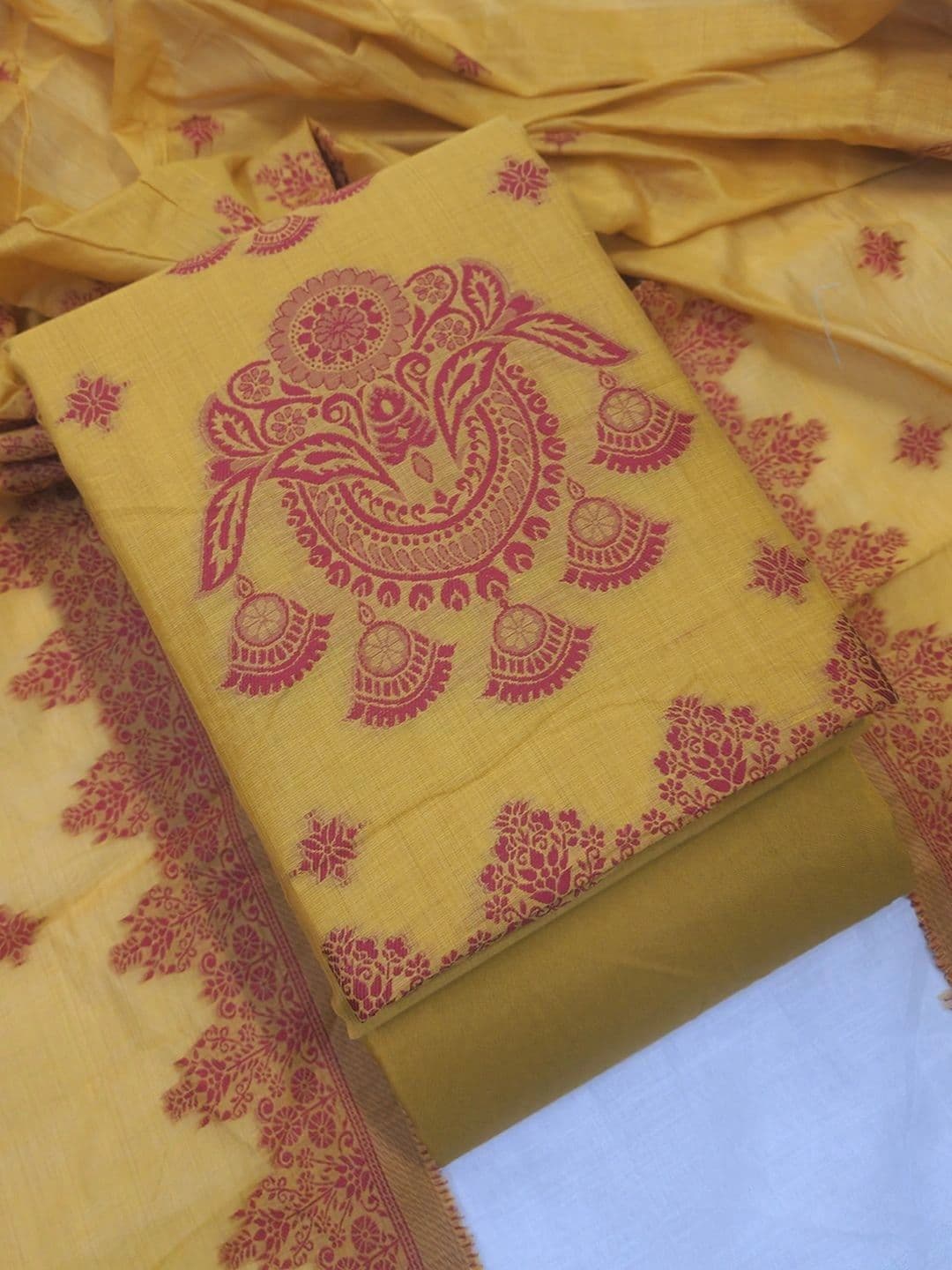 Sun Fashion And Lifestyle Unstitched Dress Material thumbnail 3