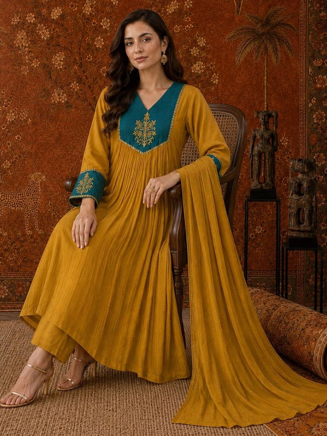 Sangria Women Ethnic Motifs Embroidered Empire Thread Work Kurta with Palazzos & With Dupatta thumbnail 2