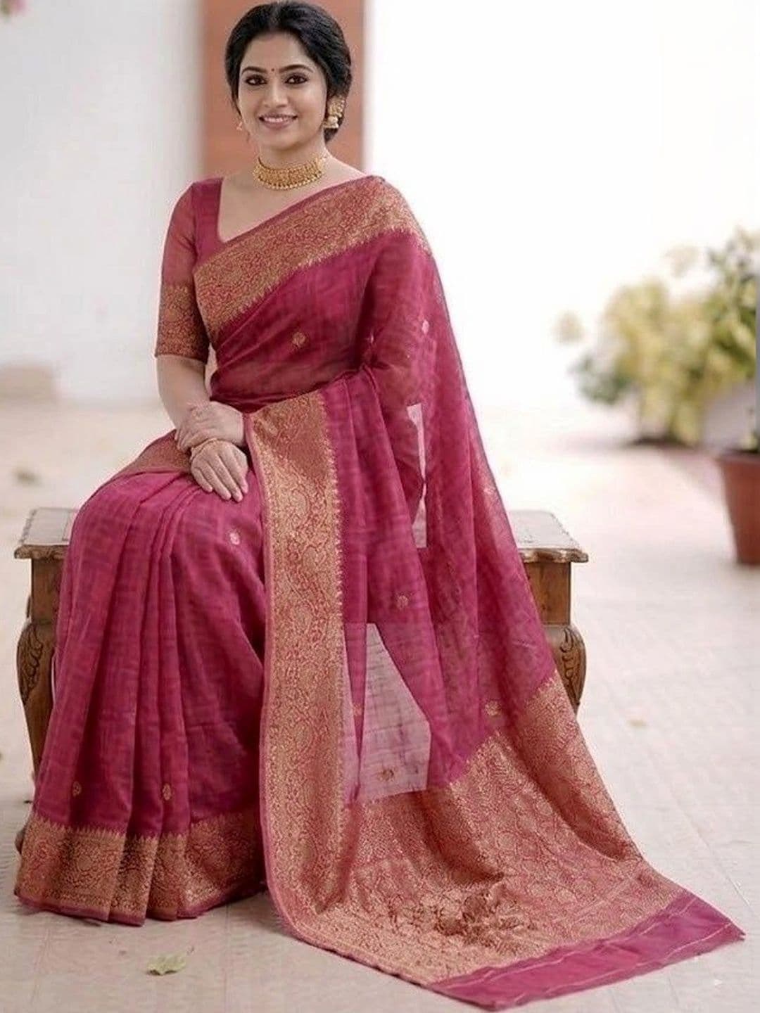 MITAL ENTERPRISE Art Silk Saree thumbnail 4
