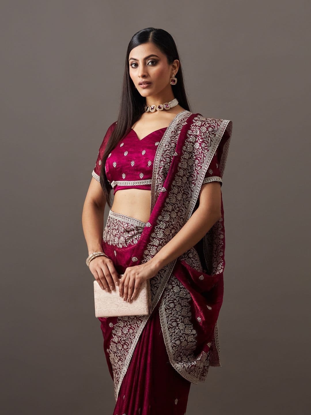 kasee Embellished Embroidered Silk Blend Heavy Work Saree thumbnail 7