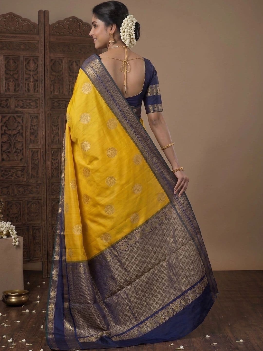 MITAL ENTERPRISE Zari Art Silk Saree thumbnail 5