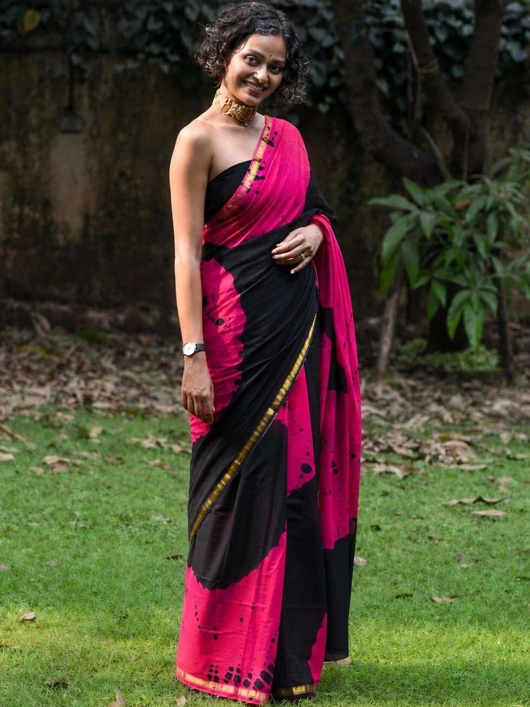 Lovwear Tie and Dye Zari Pure Cotton Handloom Ikat Saree thumbnail 4