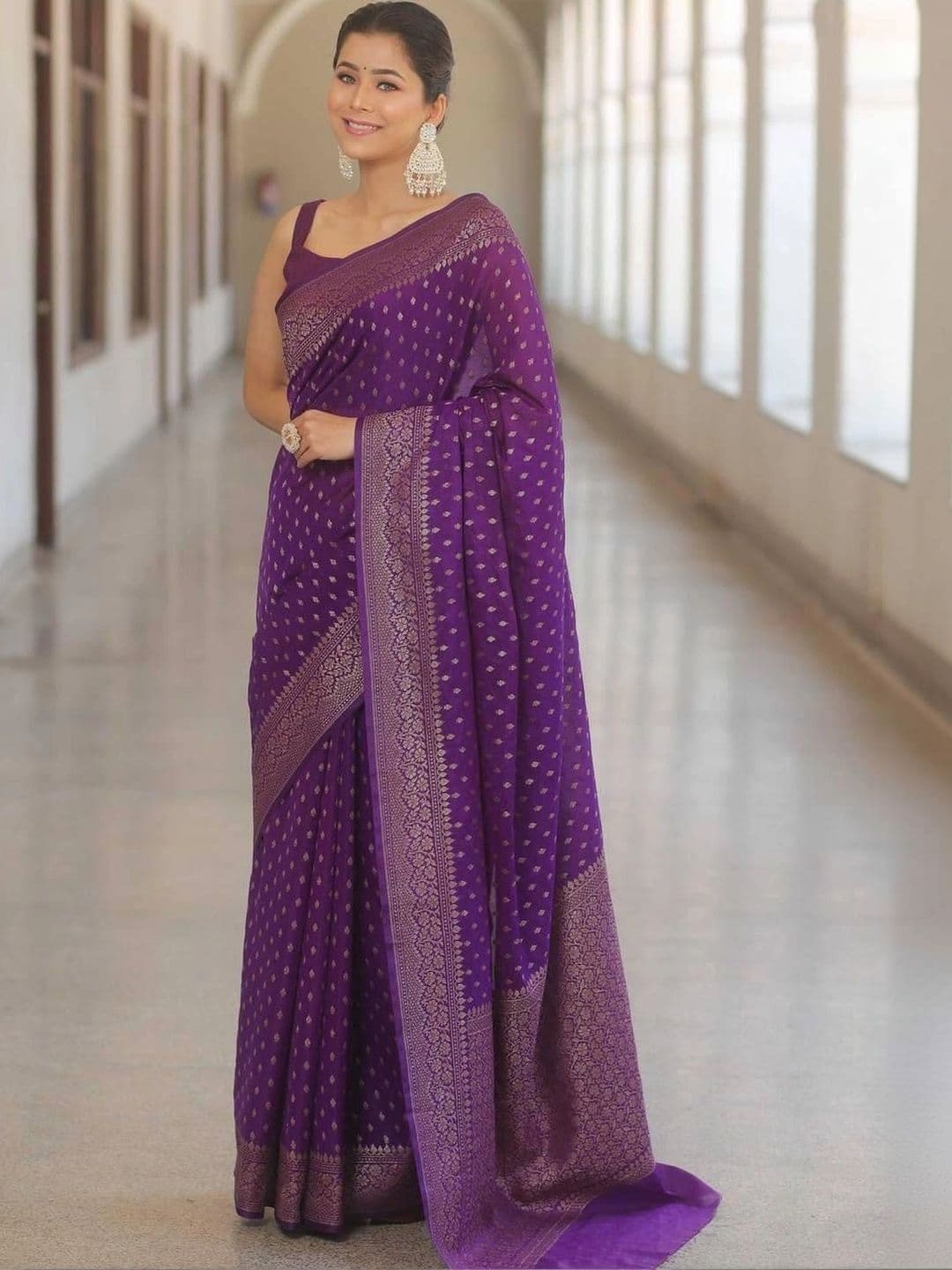 Anokhi Attire Woven Design Zari Art Silk Banarasi Saree thumbnail 5