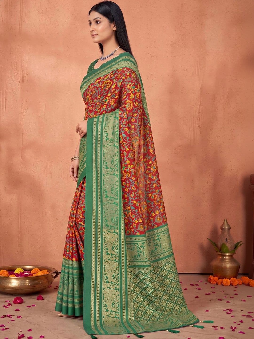 Anouk Ethnic Motifs Zari Designer Saree thumbnail 4