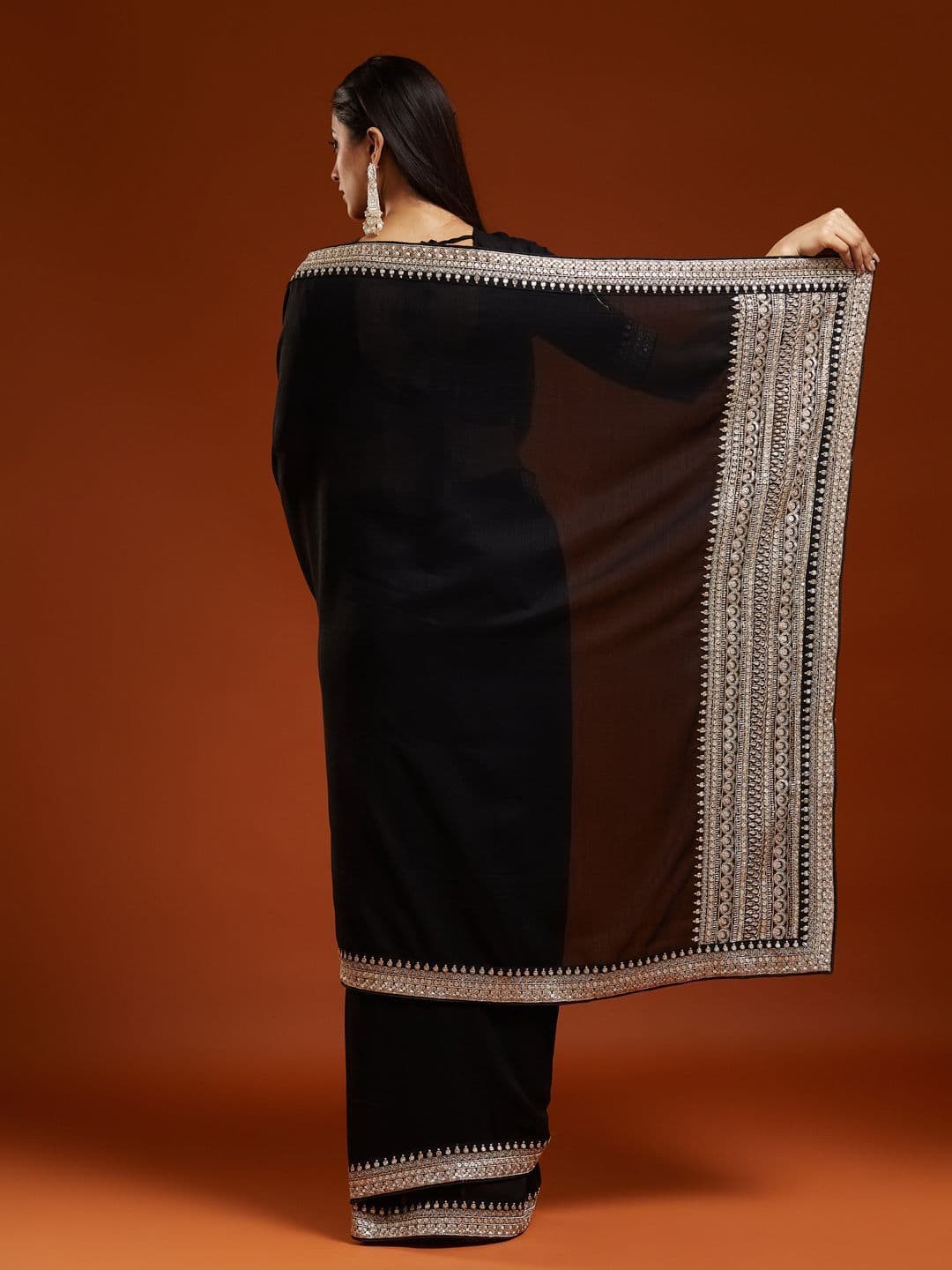 kasee Embellished Embroidered Silk Blend Heavy Work Saree thumbnail 5
