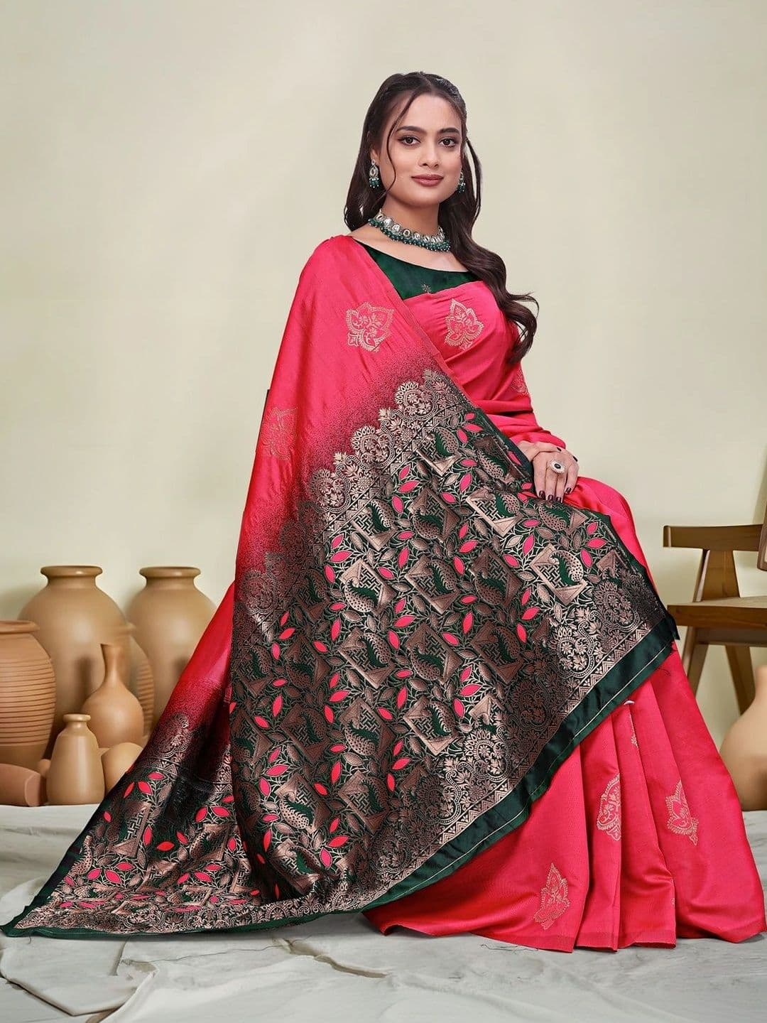 KALINI Floral Zari Silk Blend Saree thumbnail 5