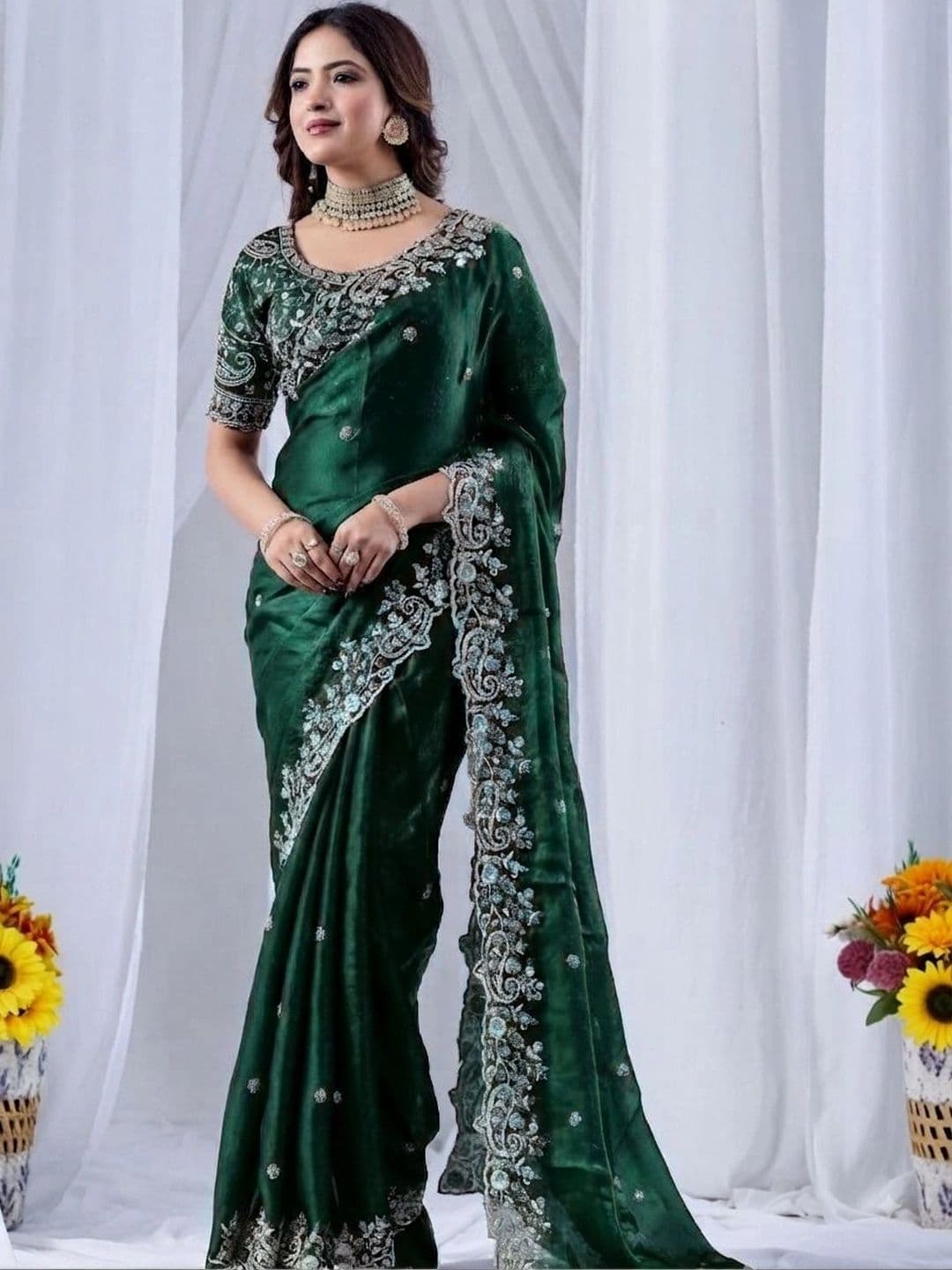 DIVASTRI Floral Embroidered Art Silk Heavy Work Saree thumbnail 3