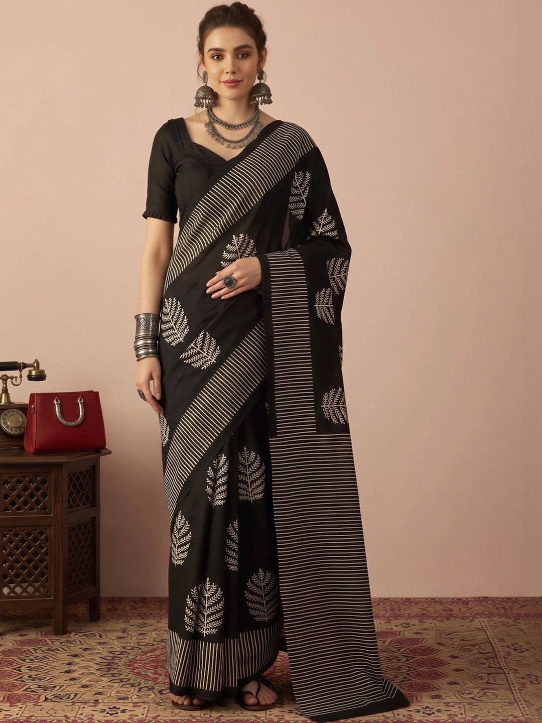 Anouk Floral Silk Blend Designer Block Print Saree - view 1