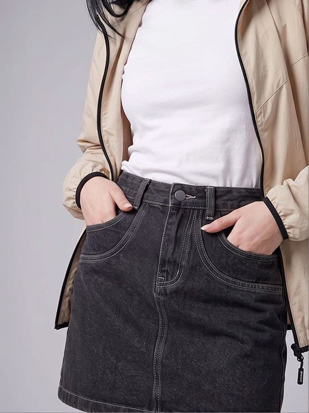 Suo Women Mini Straight Skirt thumbnail 3