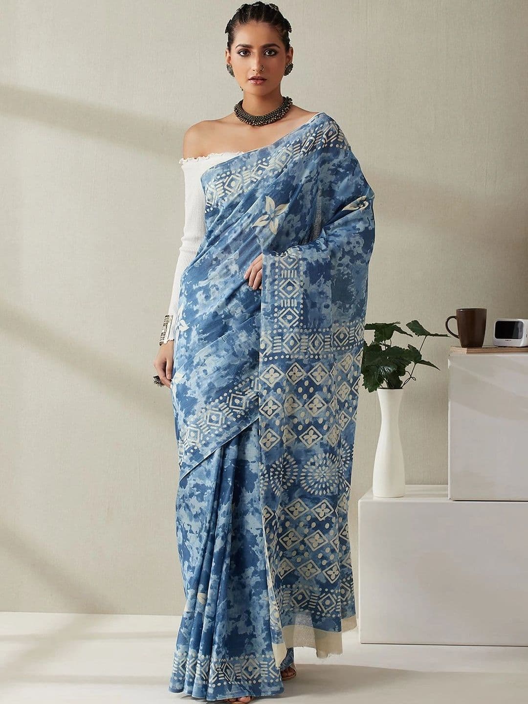 Garden Vareli Ethnic Motifs Pure Cotton Saree - view 1