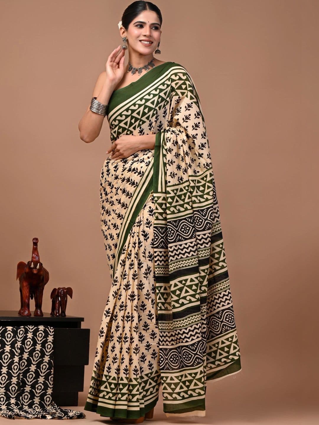 Anouk Ethnic Motifs Pure Cotton Block Print Saree - view 1