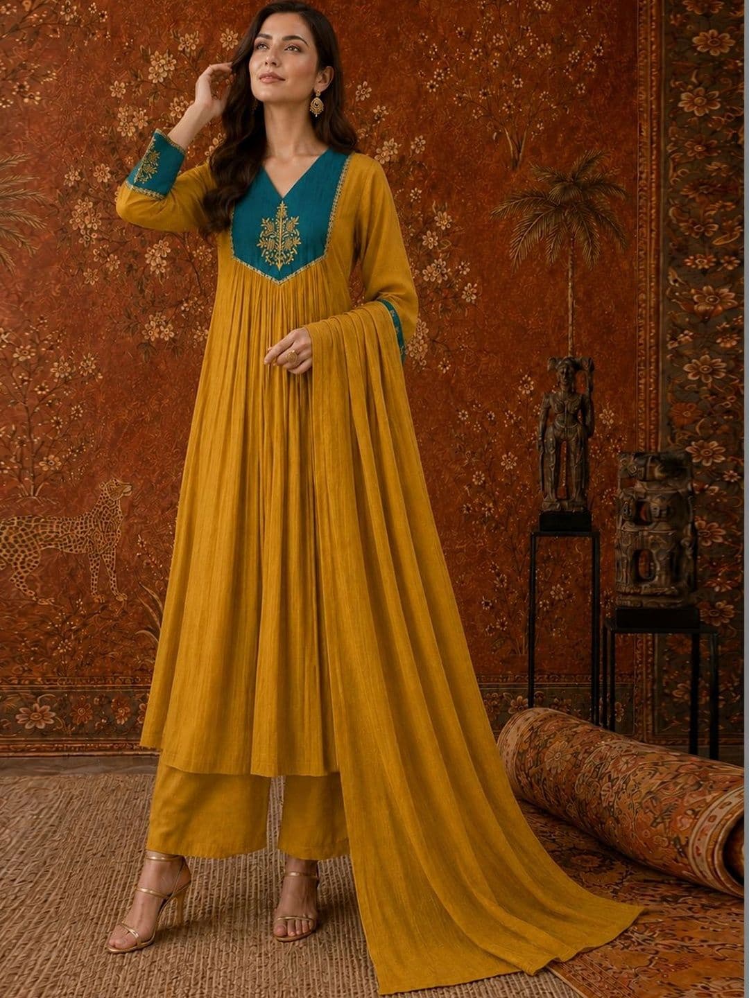 Sangria Women Ethnic Motifs Embroidered Empire Thread Work Kurta with Palazzos & With Dupatta - view 1