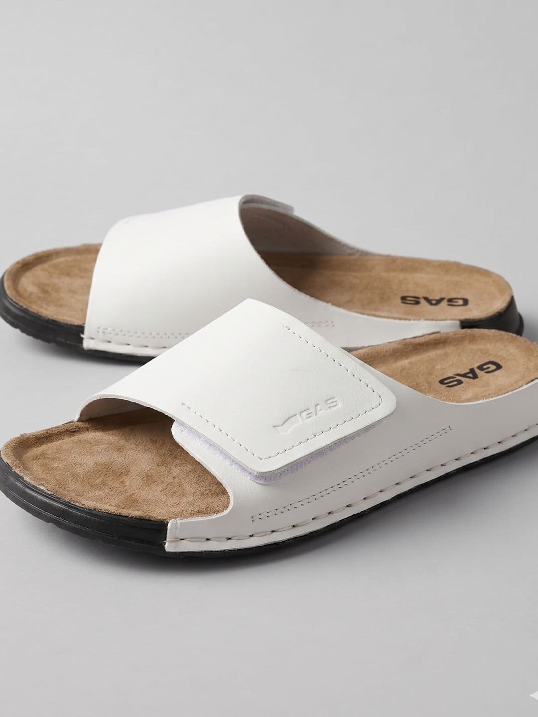 GAS Men Aeroflusso White Sandals - view 1