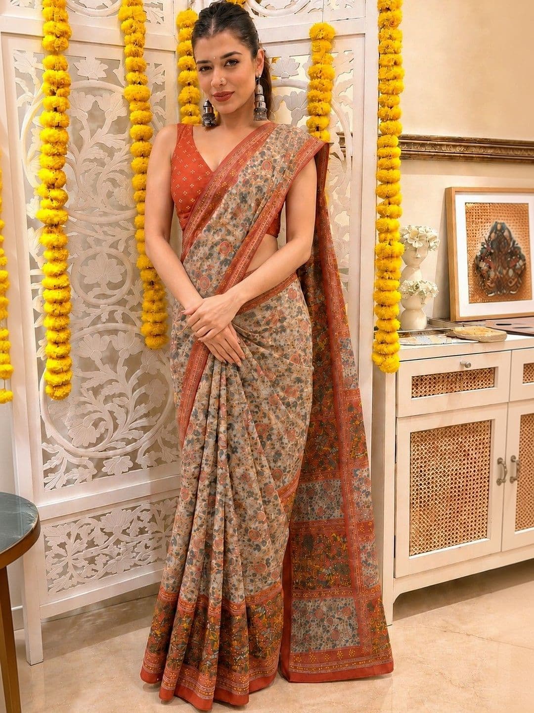 AARYAN SAREES Floral Pure Linen Gadwal Saree thumbnail 2