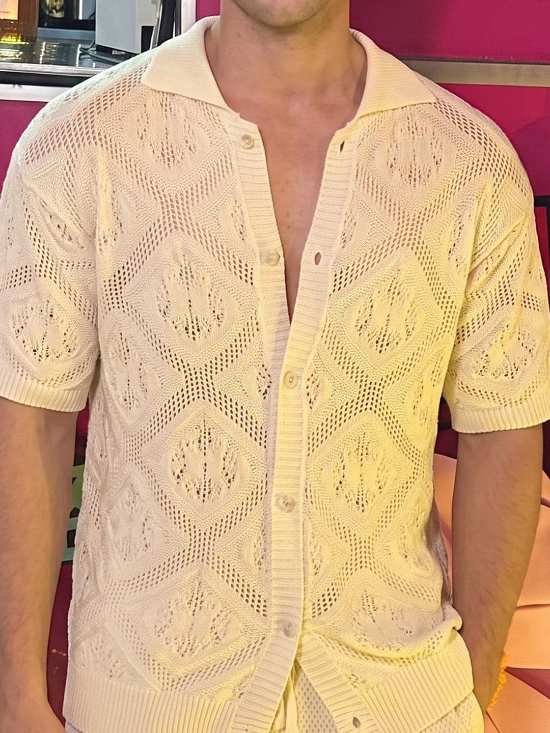 Suo Solid Regular Fit Shirts thumbnail 6