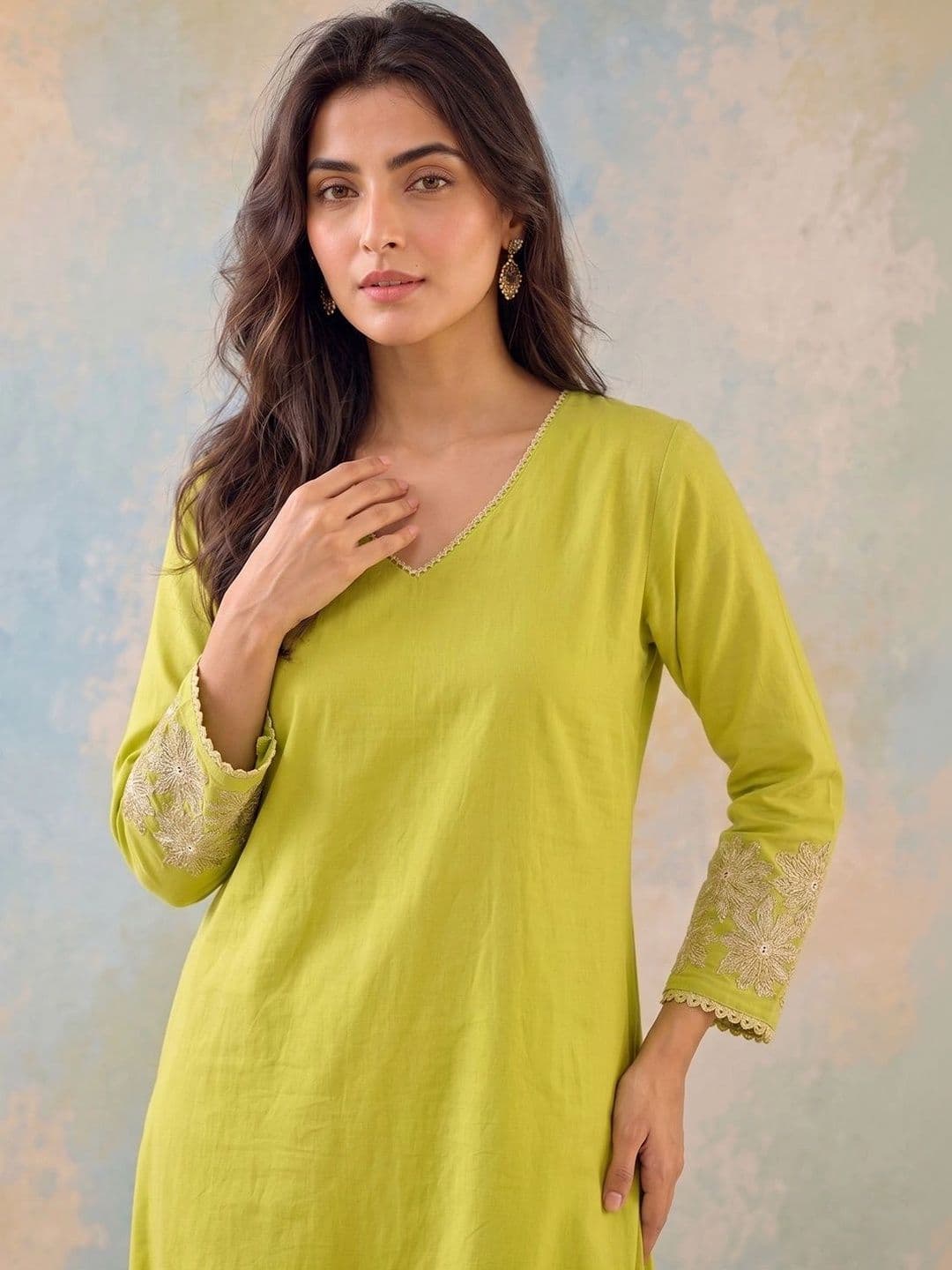 AADVIKA Women Ethnic Motifs Regular Thread Work Kurta with Trousers & With Dupatta thumbnail 5