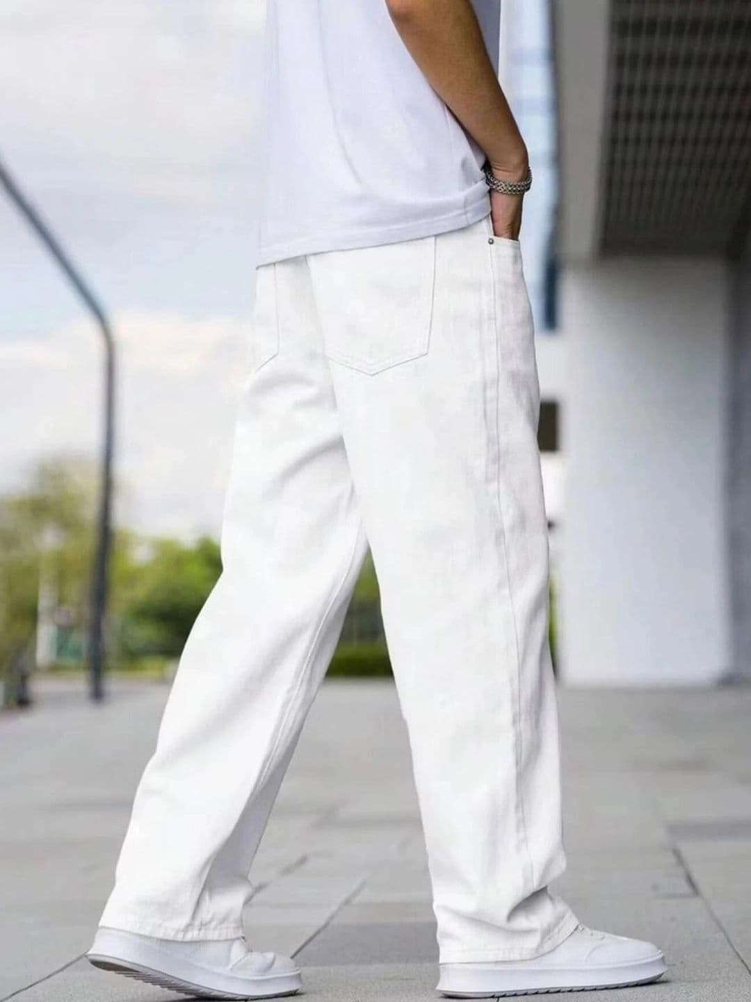 UNIFAV FASHION Men Straight Fit Mid-Rise Jeans thumbnail 3