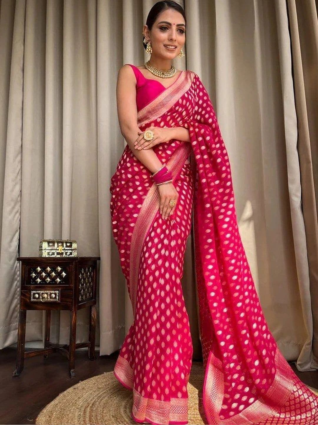Anokhi Attire Woven Design Zari Art Silk Banarasi Saree - view 1