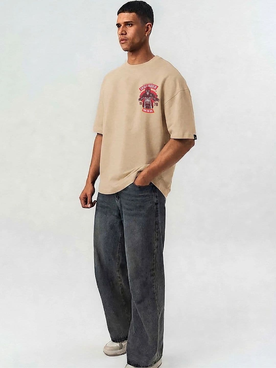 Mast & Harbour Men Printed T-shirt thumbnail 2