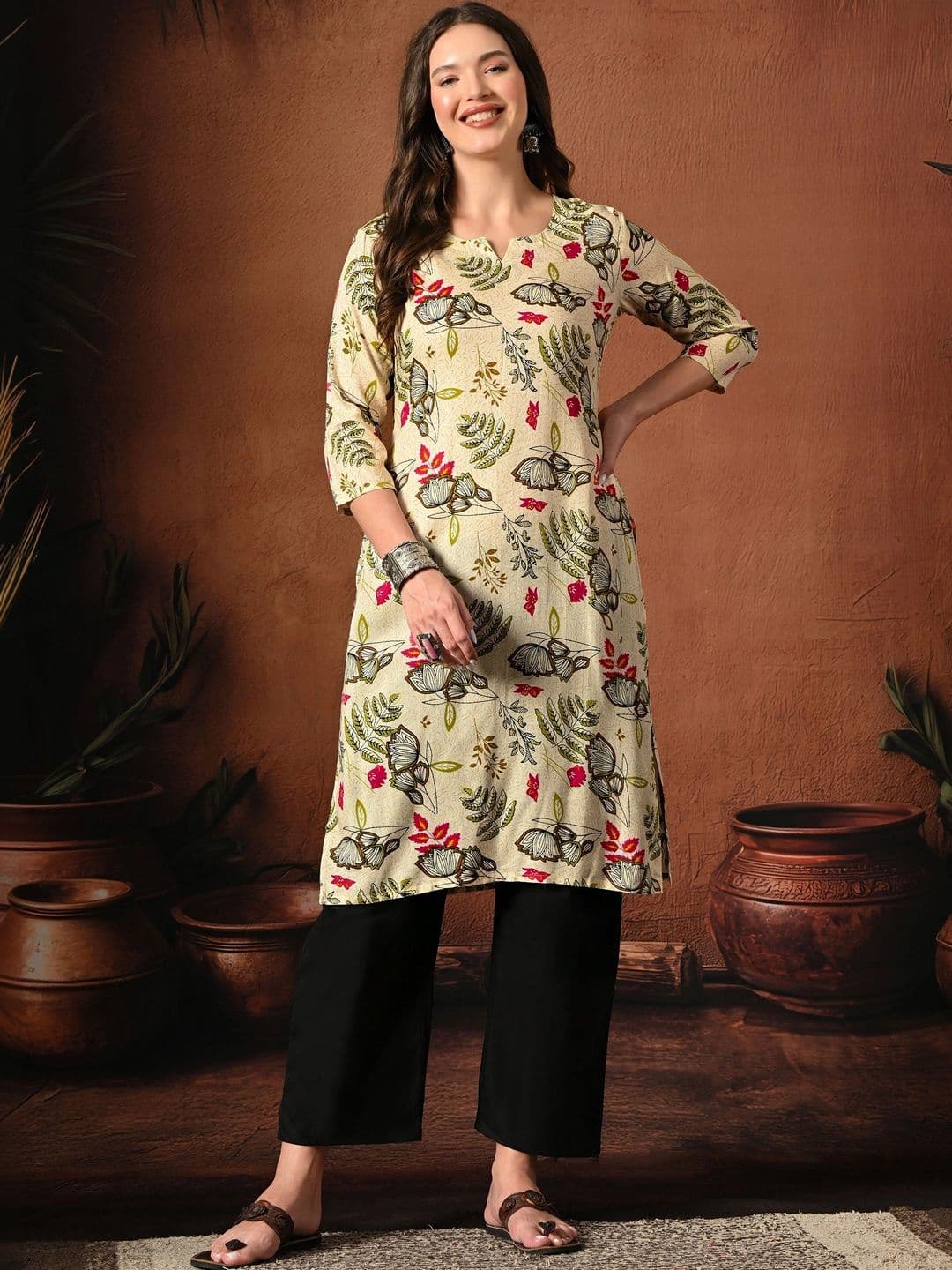 Sangria Women Floral Printed Floral Kurta - view 1