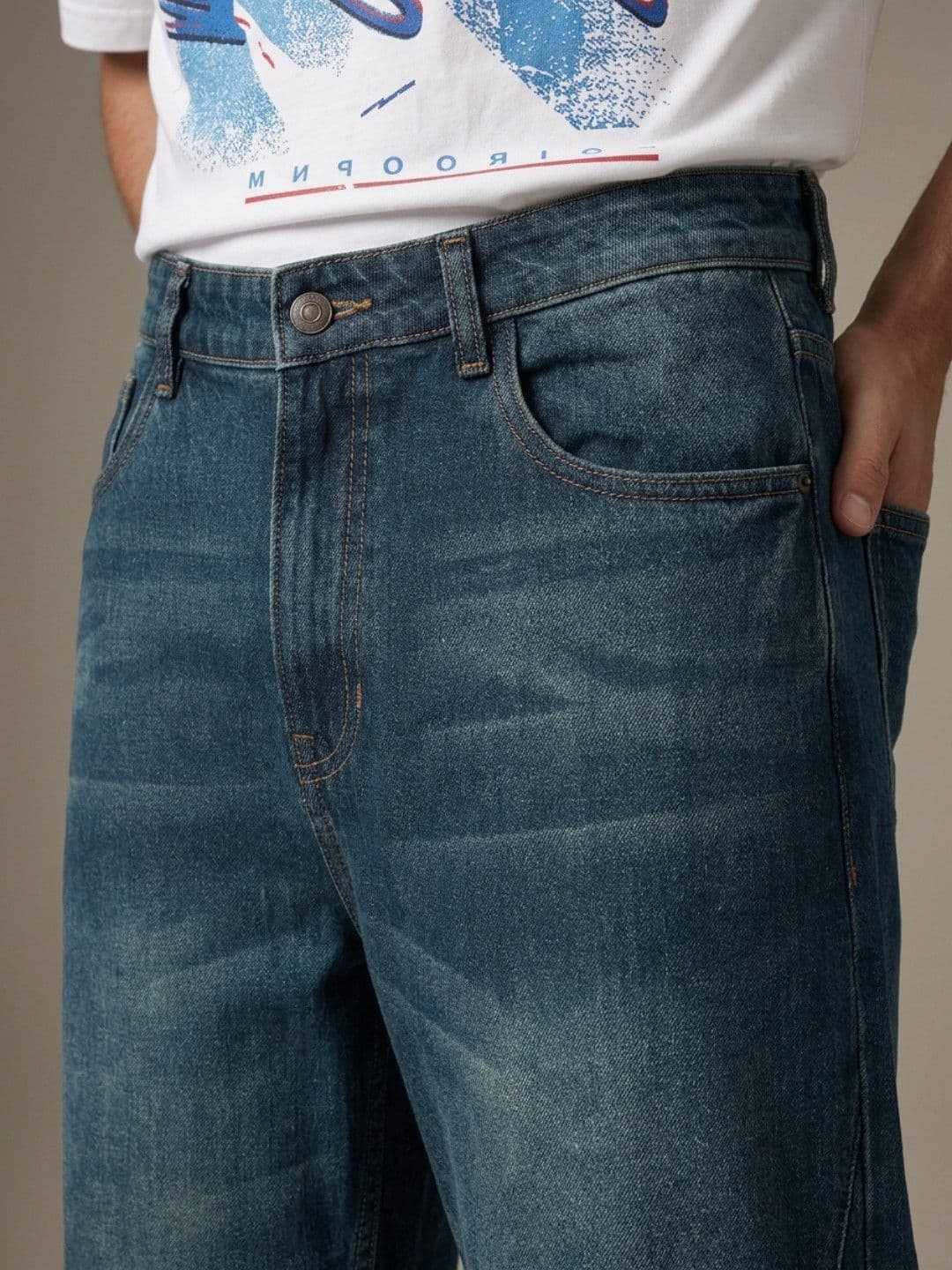 glitchez Men Baggy Fit Pure Cotton Heavy Fade Jeans thumbnail 4