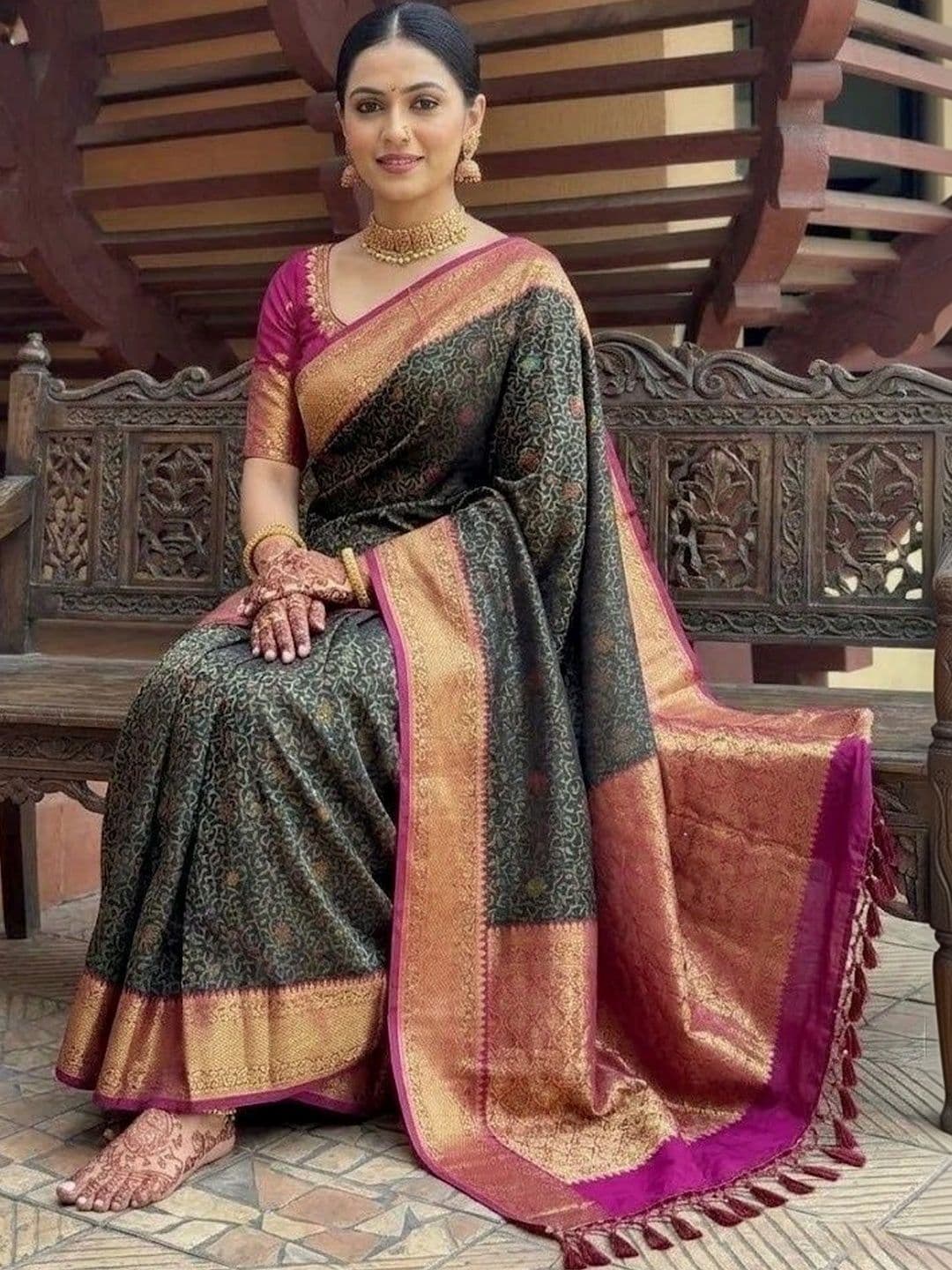 MITAL ENTERPRISE Zari Art Silk Saree thumbnail 4