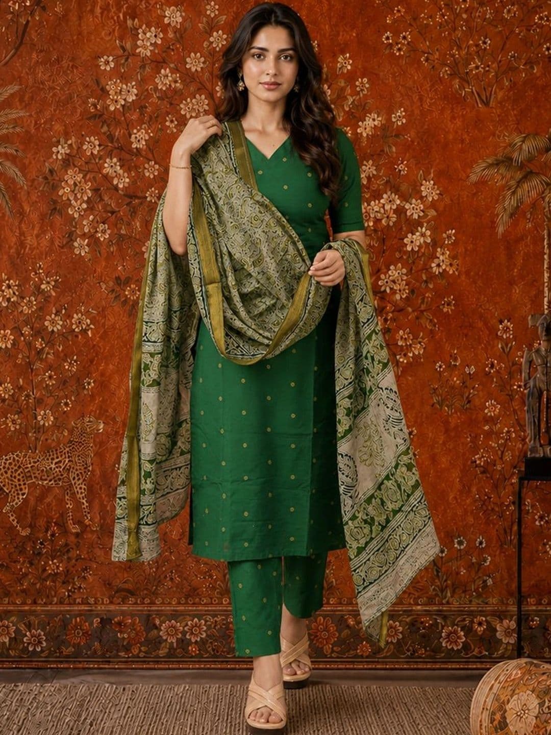 Sangria Women Ethnic Motifs Printed Regular Kurta with Trousers & With Dupatta thumbnail 2