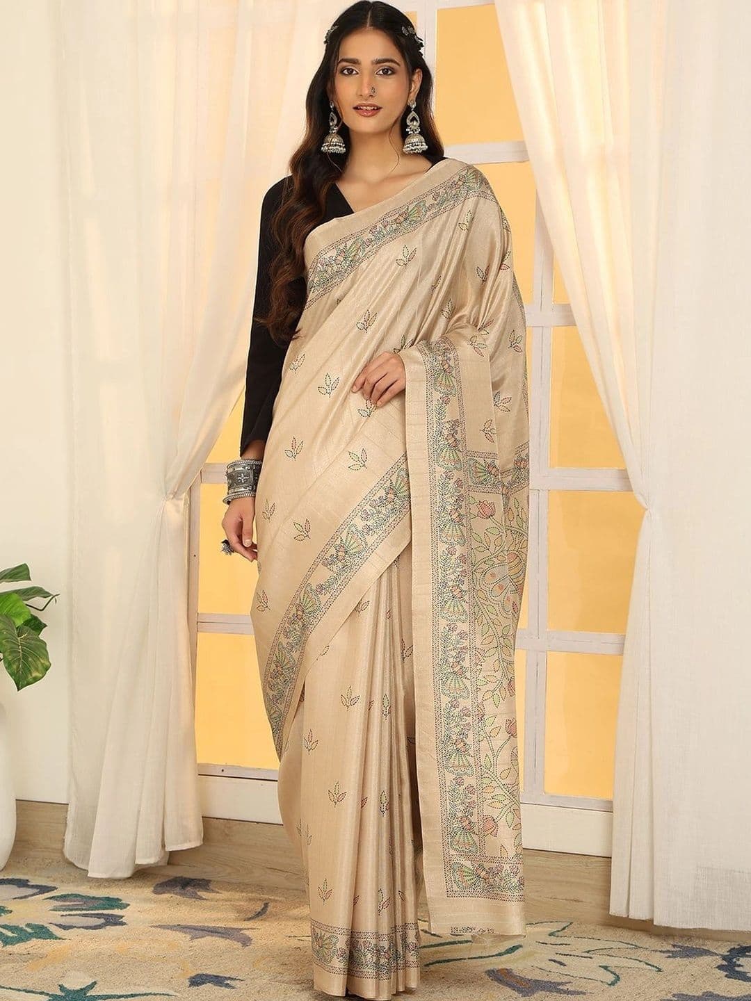 Garden Vareli Ethnic Motifs Embroidered Pure Linen Saree - view 1